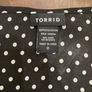 Torrid black white polka dot sleeveless top